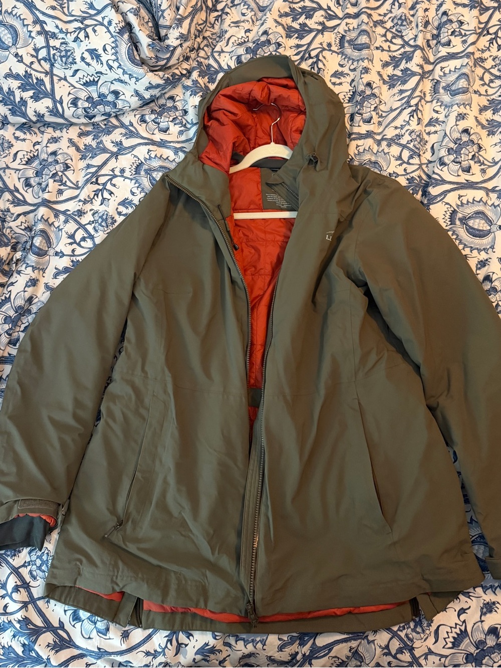 L.L.Bean waterproof Primaloft Packaway Jacket XL